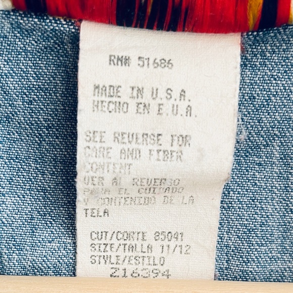 Vintage 90s Tickets Clothing Cropped Button-Front Blue Denim Vest with Collar - Picture 7 of 8